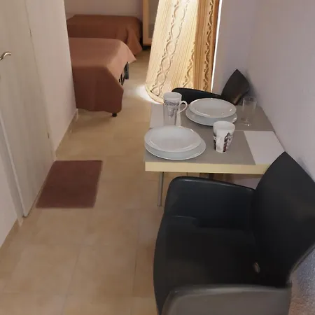Hotel Alexandra *